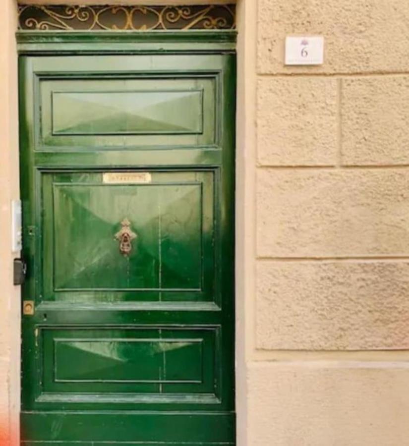 Appartamento Cagliari Centro Con Vista Sul Porto Luaran gambar